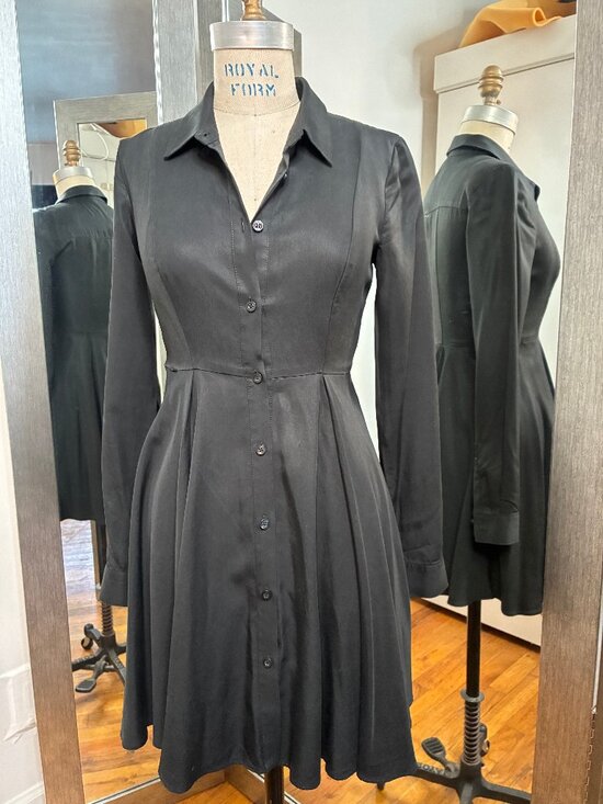 Marc Jacobs Dresses & Skirts - Marc Jacobs Black Shirt Dress with A-line Hemline, Size 6